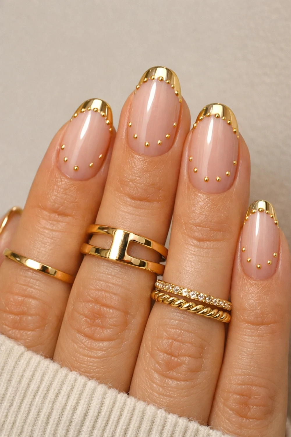 Dotted Golden Chrome French
