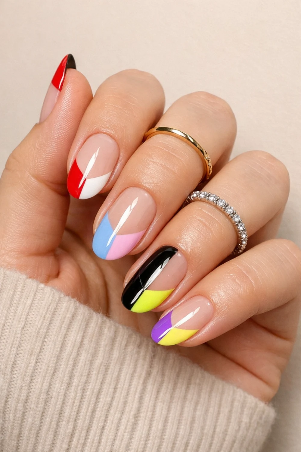  Half-and-Half French Tips
