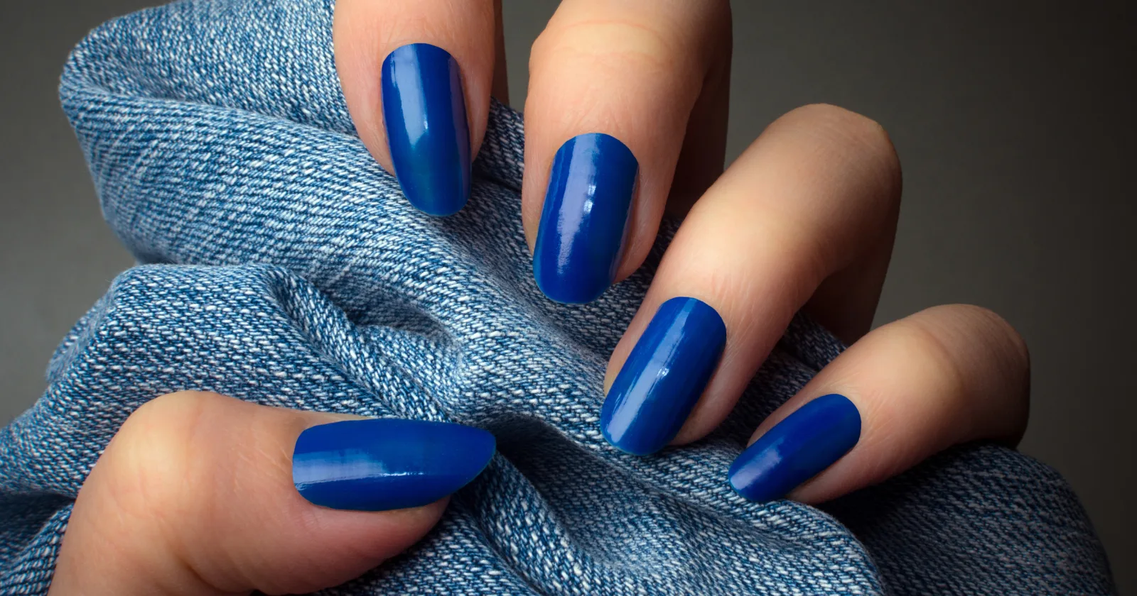 21 Dark Blue Nail Designs That Bring Depth, Drama & Modern Elegance to Your Manicure