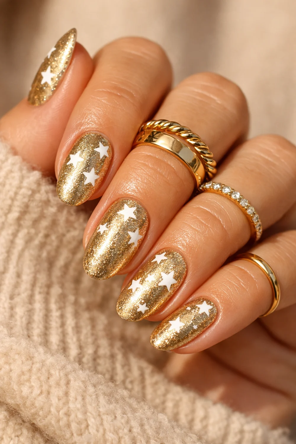 Gold and White Stars Preppy Nails
